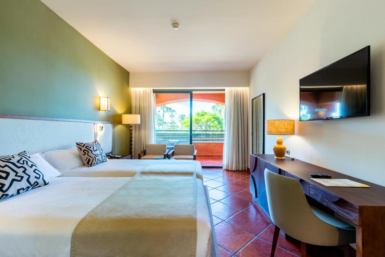Twin Room,1404667472:JPEG